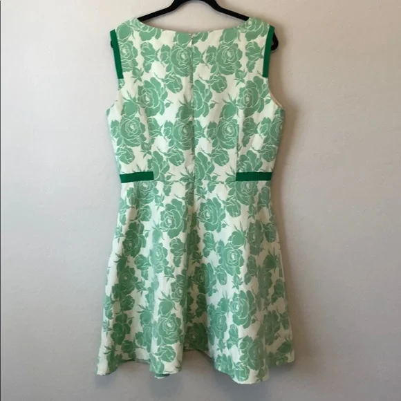 Antonio Melani Green Rose Floral Dress - Picture 4 of 9